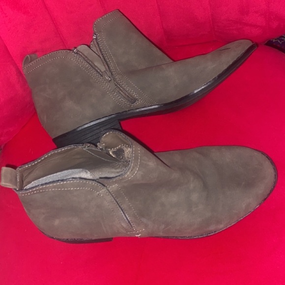 American Rag Cadee ankle boots - Picture 3 of 4